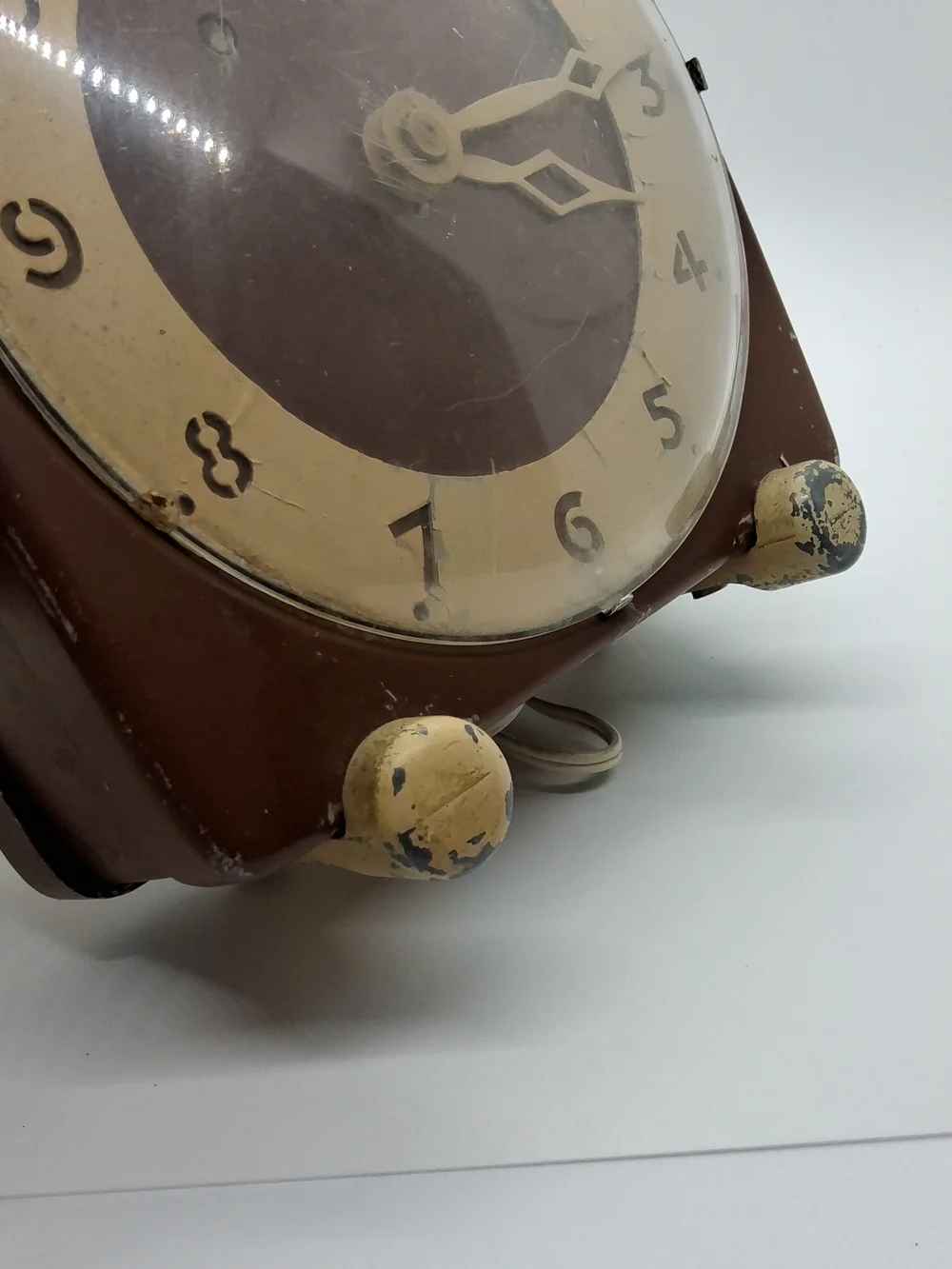 Desk/ Mantle Electric Clock. Vintage by Smiths..?